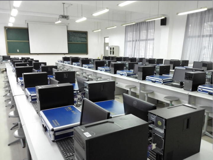 计算机组成原理实验室 烟台大学工程实训中心网络工程专业的核心实践基地